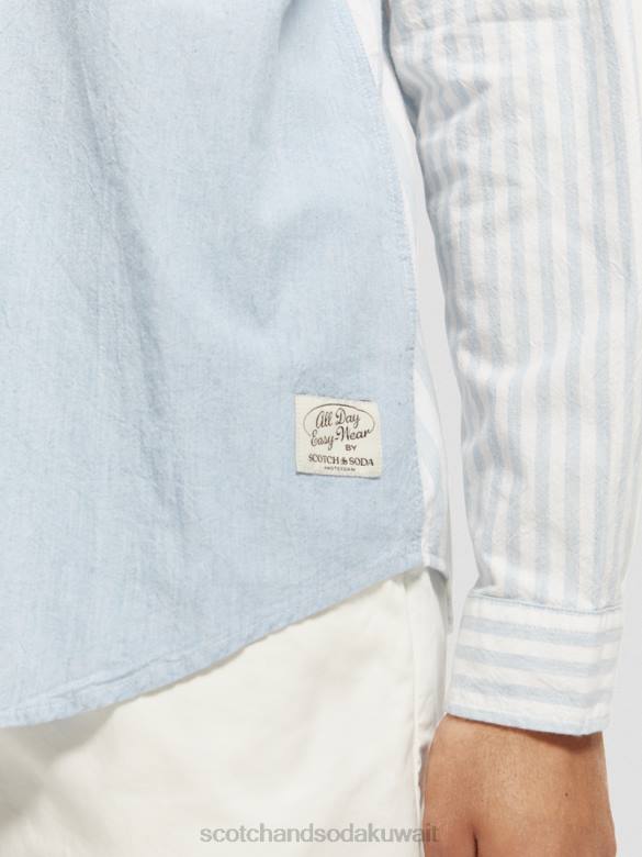 ملابس Scotch & Soda قميص شامبراي مختلط خفيف الوزن ومقاس مريح البحر الأزرق رجال N0V4314