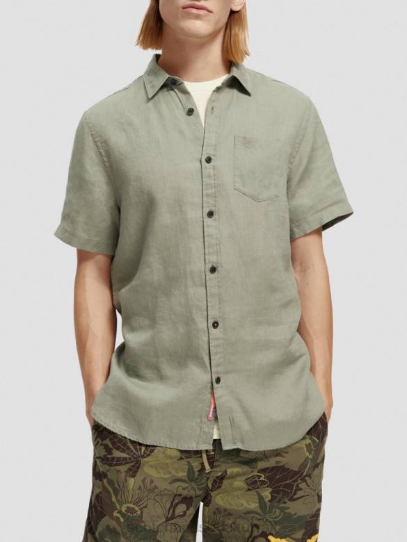 ملابس Scotch & Soda قميص كتان بجيوب بأكمام قصيرة جيش رجال N0V4341