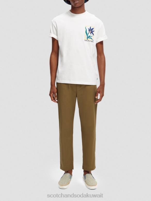 ملابس Scotch & Soda تي شيرت بتصميم مريح من القطن العضوي أبيض رجال N0V4417