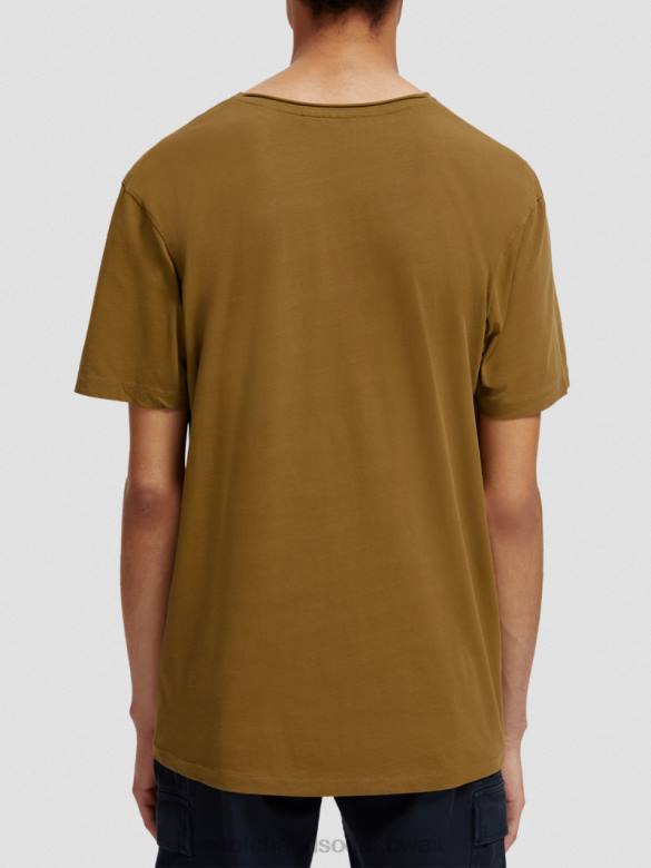 ملابس Scotch & Soda تي شيرت من القطن العضوي ذو قصة مريحة بحافة خام الكاكي رجال N0V4452