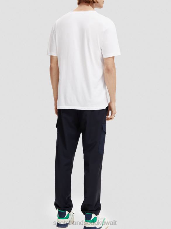 ملابس Scotch & Soda تي شيرت من القطن العضوي ذو قصة مريحة بحافة خام أبيض رجال N0V4454