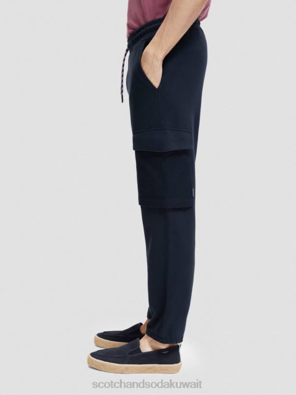 ملابس Scotch & Soda بنطال رياضي من القطن العضوي مع جيوب كارجو ليلة رجال N0V4493