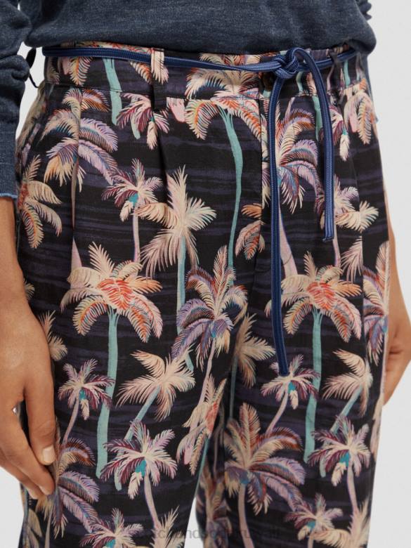 ملابس Scotch & Soda تشينو مطوي مطبوع شجرة النخيل السوداء رجال N0V4500