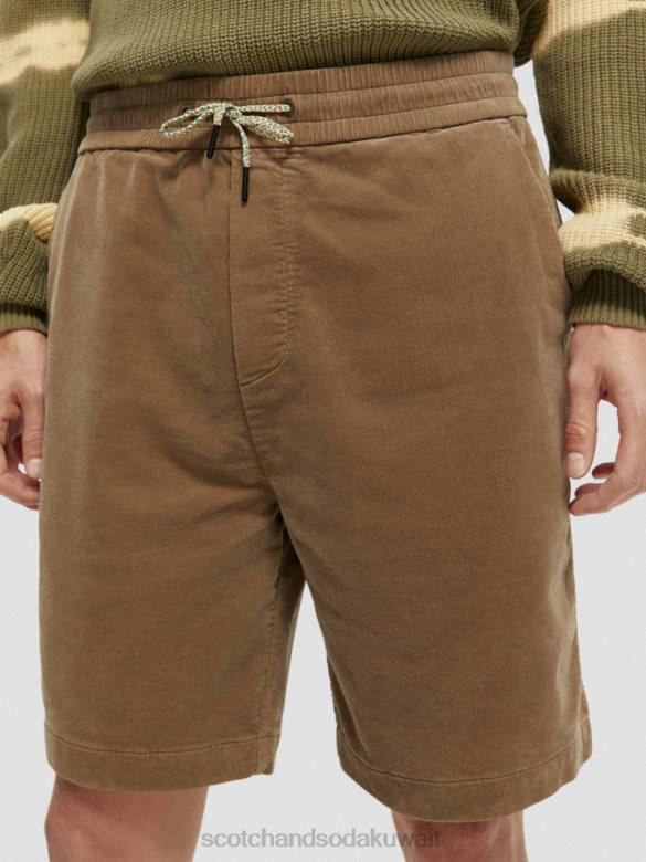 ملابس Scotch & Soda شورت من القطن العضوي ذو قصة مريحة الكاكي رجال N0V4594