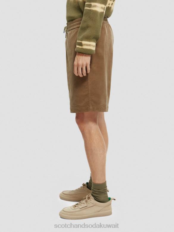 ملابس Scotch & Soda شورت من القطن العضوي ذو قصة مريحة الكاكي رجال N0V4594