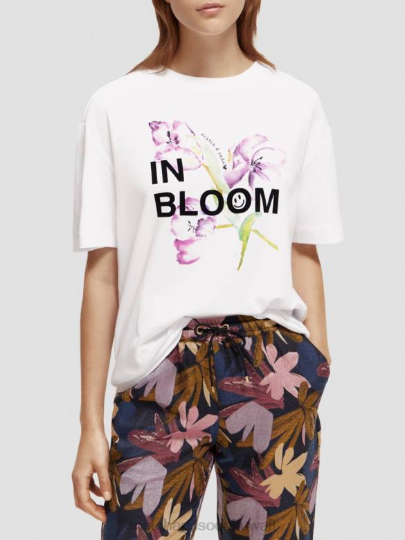 ملابس Scotch & Soda تي شيرت فضفاض مناسب للعمل الفني أبيض نحيف N0V465