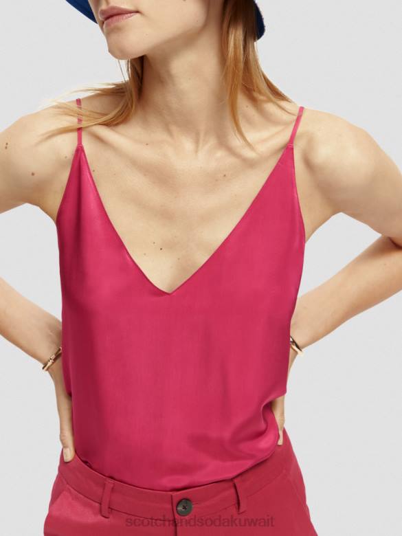 ملابس Scotch & Soda قميص جيرسي برقبة على شكل حرف V فطيرة الكرز نحيف N0V469