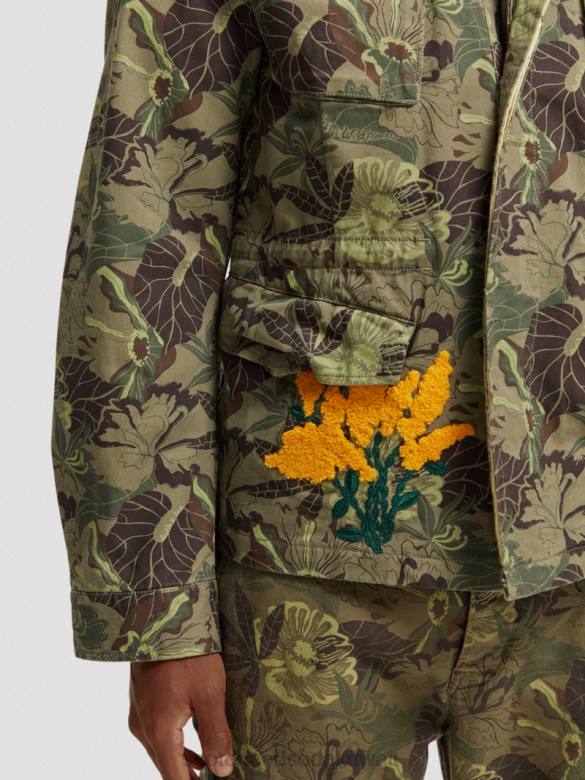 ملابس Scotch & Soda سترة ميدانية عسكرية مطبوعة ومطرزة زهرة الجيش aop رجال N0V4571